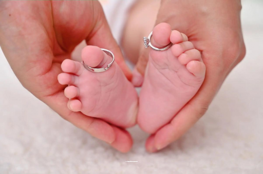 利津宝宝发烧手心比额头烫